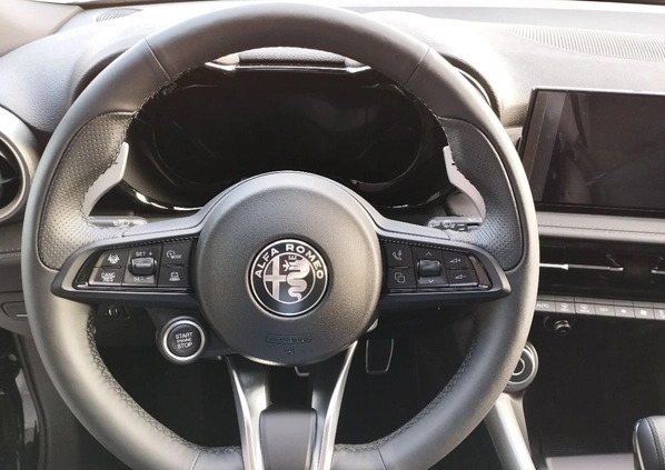 Alfa Romeo Tonale cena 189900 przebieg: 1, rok produkcji 2023 z Pińczów małe 121